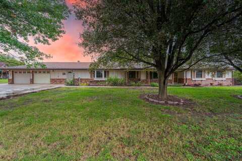 304 Wind Rows Lake Dr, Goddard, KS 67052