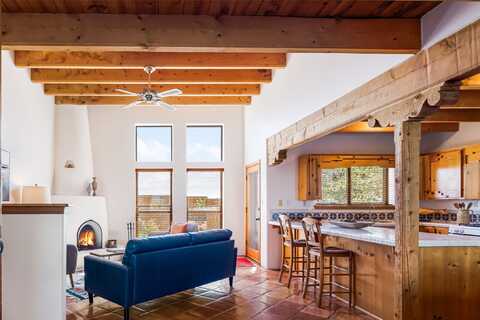 23 Camerada Road, Santa Fe, NM 87508