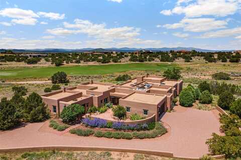 15 Calle Ojitos, Santa Fe, NM 87506