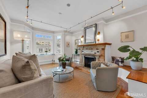 371 Hearst Avenue, San Francisco, CA 94112