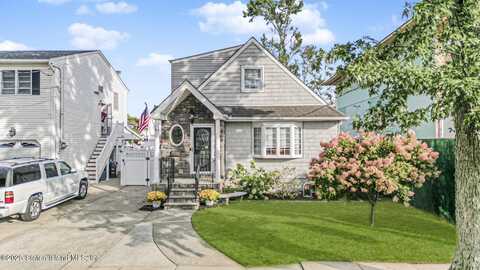26 Buffington Avenue, Staten Island, NY 10312