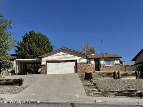 3319 NORTHRIDGE Drive, Farmington, NM 87401