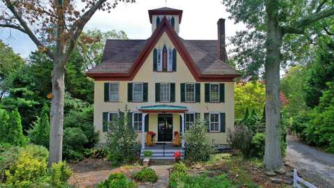 40 N Shore Road, Absecon, NJ 08201