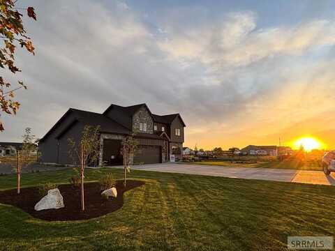 2560 Titan Dr, Rexburg, ID 83442