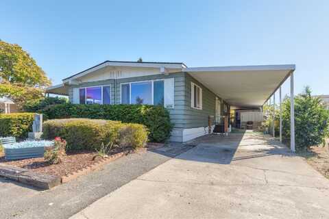 2373 SW Webster Road, Grants Pass, OR 97526