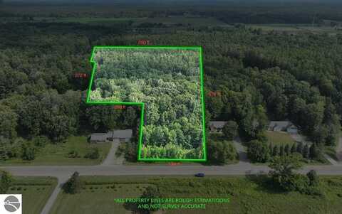 8523 E River Road, Mount Pleasant, MI 48858