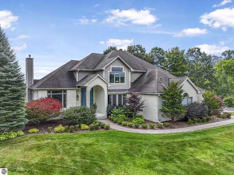 9546 Eastridge Drive, Traverse City, MI 49686