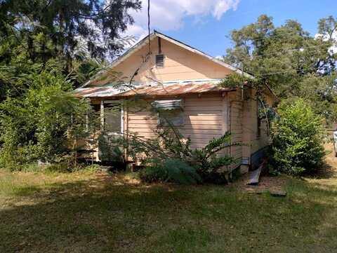 126 Dry Lake Rd., Boston, GA 31626