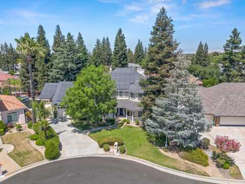 242 W Hubert Court, Fresno, CA 93711