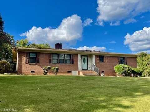 302 Lakewood Drive, Lexington, NC 27292