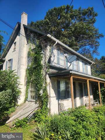 854 CENTERVILLE ROAD, LANCASTER, PA 17601