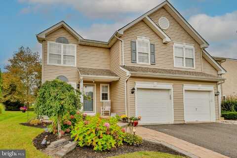 1033 HEATHER LANE, QUAKERTOWN, PA 18951