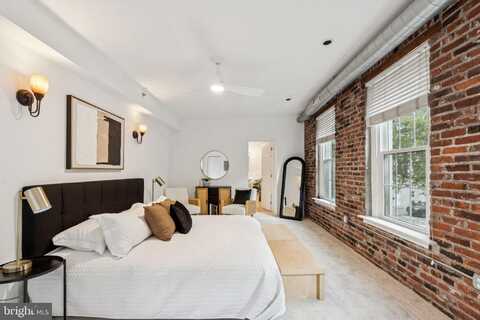 1246 E MONTGOMERY AVENUE, PHILADELPHIA, PA 19125