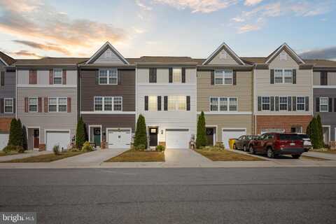 189 MAGELLAN DRIVE, MARTINSBURG, WV 25404