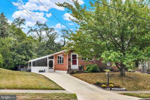 1915 LOGAN STREET, CAMP HILL, PA 17011