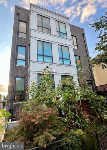 824 13TH STREET NE, WASHINGTON, DC 20002