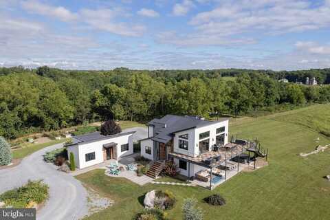 1744 LORD FAIRFAX HIGHWAY, BERRYVILLE, VA 22611