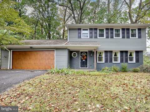 1421 JILL DRIVE, HUMMELSTOWN, PA 17036