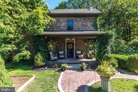 9022 EASTON ROAD, OTTSVILLE, PA 18942