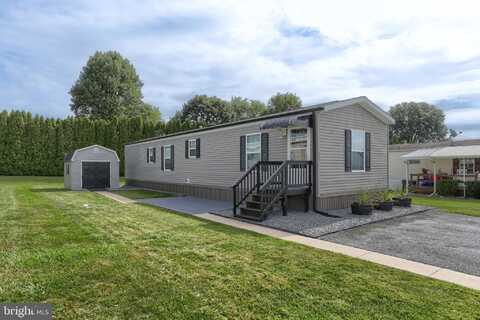 1300 E KERCHER AVENUE, MYERSTOWN, PA 17067
