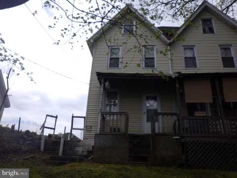 449 ADAMS STREET, POTTSVILLE, PA 17901