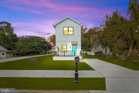 103 NEW JERSEY AVENUE, NATIONAL PARK, NJ 08063