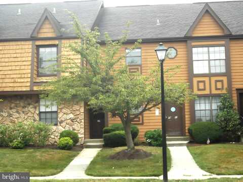 19 BARCLAY COURT, LAWRENCE TOWNSHIP, NJ 08648