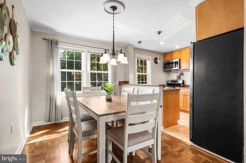 6725 W WAKEFIELD DRIVE, ALEXANDRIA, VA 22307