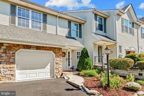 131 MISTY MEADOW, PERKASIE, PA 18944