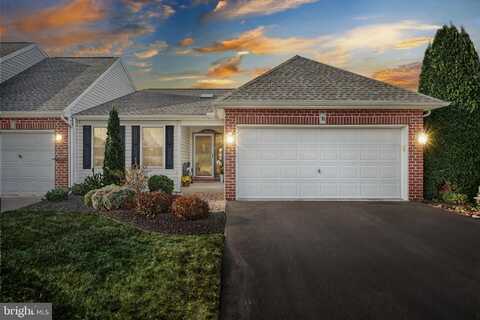 11 RIDGEWAY DRIVE, MECHANICSBURG, PA 17050