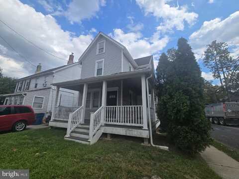 1 E MAPLE AVENUE, MORRISVILLE, PA 19067