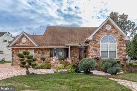 23 MISTY PINE ROAD, LEVITTOWN, PA 19056