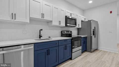 2816 W OXFORD STREET, PHILADELPHIA, PA 19121