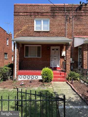 76 54TH STREET SE, WASHINGTON, DC 20019