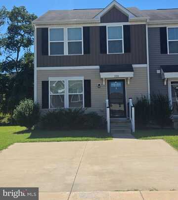 220 LADY BUG DRIVE, DOVER, DE 19901