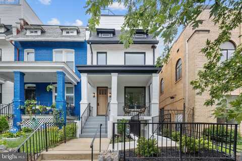 3916 8TH STREET NW, WASHINGTON, DC 20011