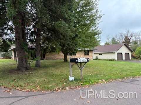505 W Southland, Ironwood, MI 49938
