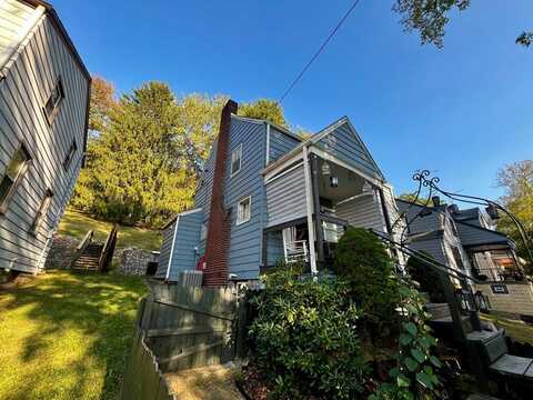 111 Warwood Terrace, Wheeling, WV 26003