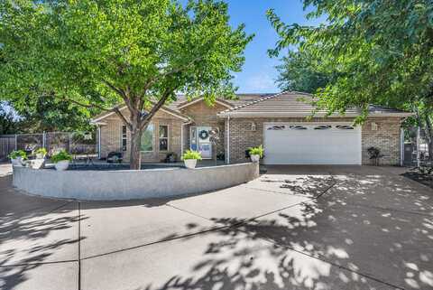 645 S 700 W, Hurricane, UT 84737