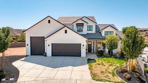 4370 S Secretariat DR, Washington, UT 84790