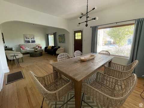 731 E ROOSEVELT, Salt Lake City, UT 84105
