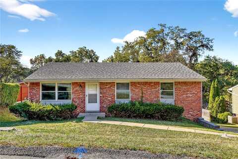 526 Saint George Dr, Versailles, PA 15137