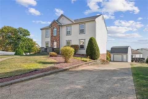347 Chaucer Dr, New Stanton, PA 15672