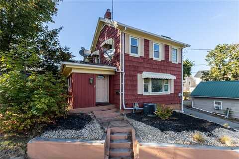 710 5th St, Charleroi, PA 15022