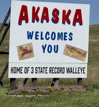 1 Skinner Street, Akaska, SD 57420