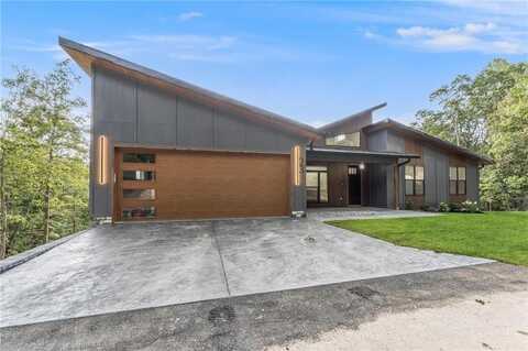 23 Wembly CIR, Bella Vista, AR 72715