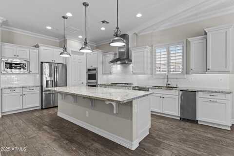 10636 E STEARN Avenue, Mesa, AZ 85212