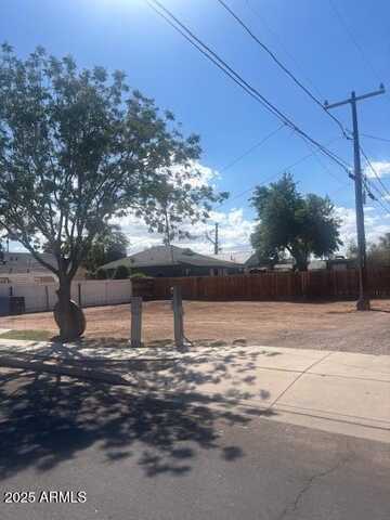 102 W WASHINGTON Avenue, Gilbert, AZ 85233