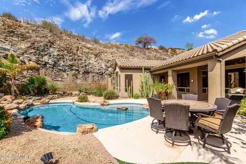 401 E AMBER RIDGE Way, Phoenix, AZ 85048