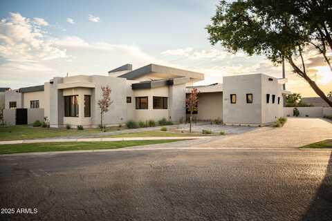 3211 E Hope Circle, Mesa, AZ 85213
